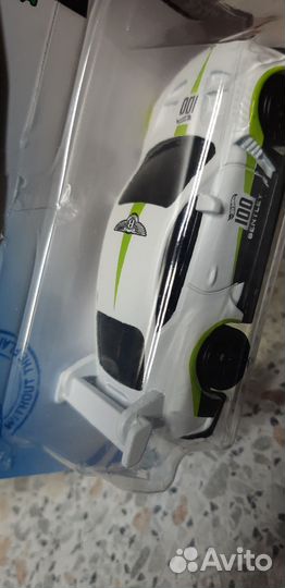 Hot Wheels 2018 Bentley Continental GT3. -2020