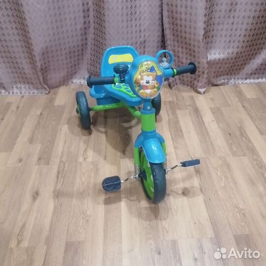 Детский трехколесный велосипед бу