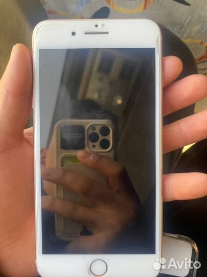 iPhone 8 Plus, 64 ГБ