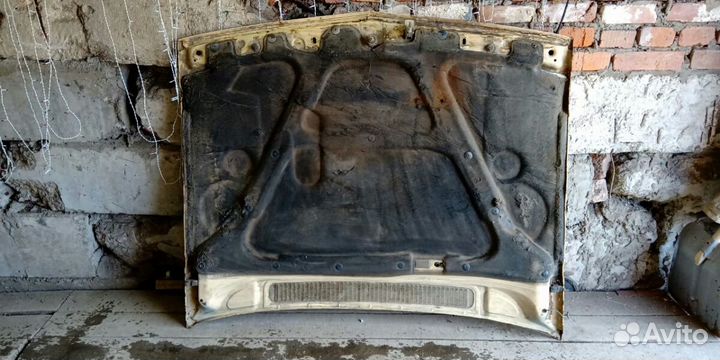 Капот и багажник от opel rekord 2.0S