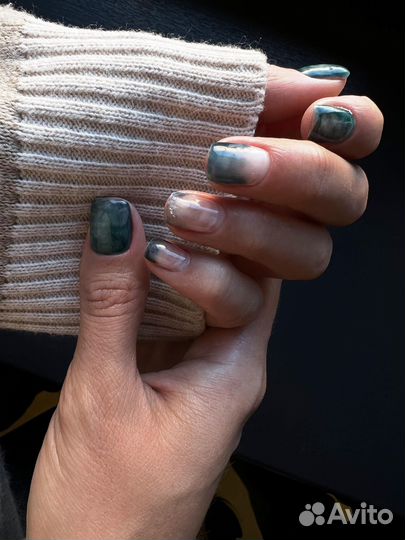 Маникюр и педикюр