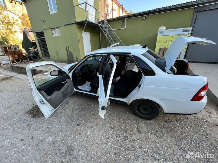 Двери на priora