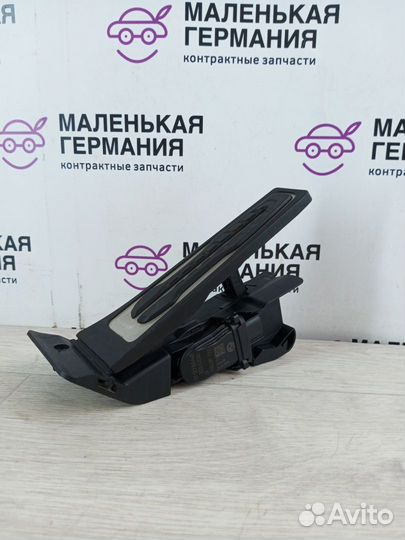 Педаль газа BMW 7 G11/G12 2017 35426871053