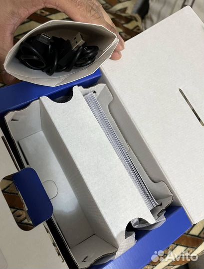 PlayStation 5 (PS5) + наушники Sony Pulse 3D