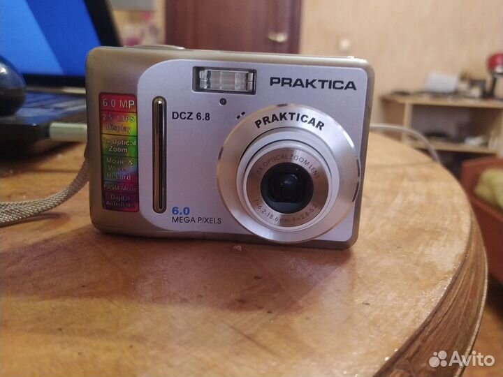Компактный фотоаппарат praktica немецкий