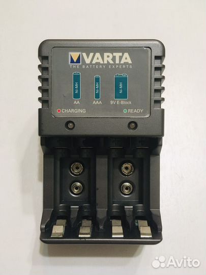 Зарядное устройство Varta Type 56 039