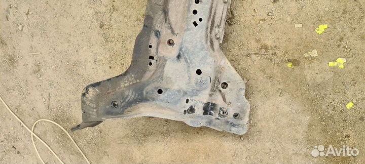 Подрамник peugeot 308 пежо 308 балка подмоторная