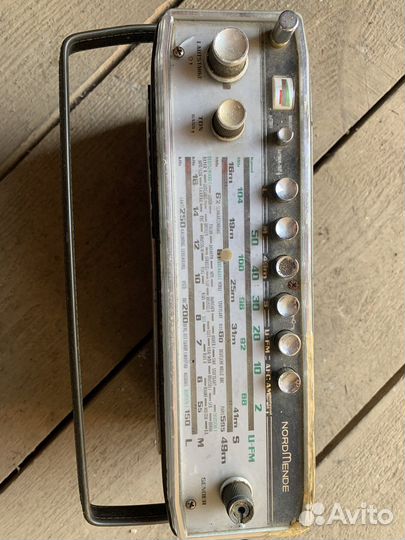 Ретро автомагнитола