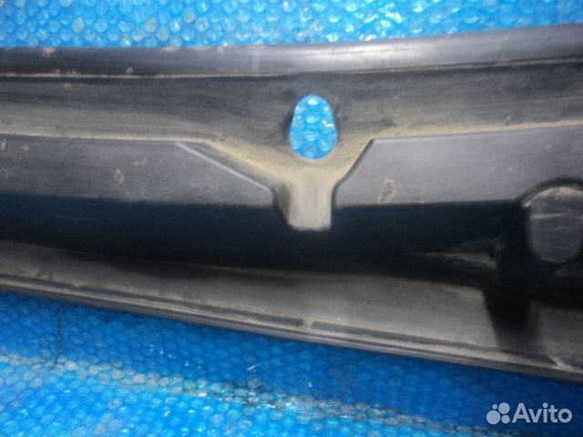 Жабо (планка под лобовое стекло) LADA Vesta