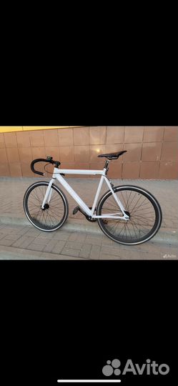 Шоссейный велосипед фикс