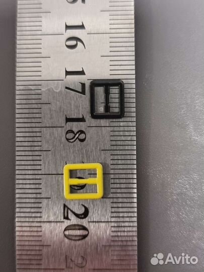 Пряжки для кукольной одежды