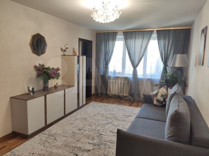 1-к. квартира, 52 м², 7/10 эт.