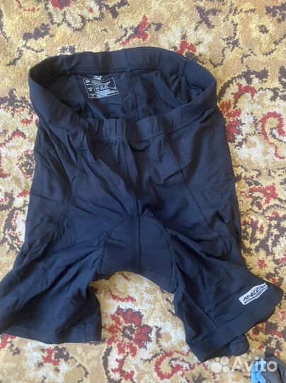 Велофутболка велошорты велотрусы