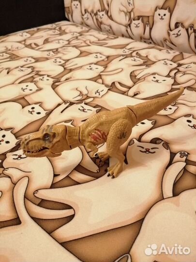 4 фигурки хасбро, оригинал, динозавры боевые