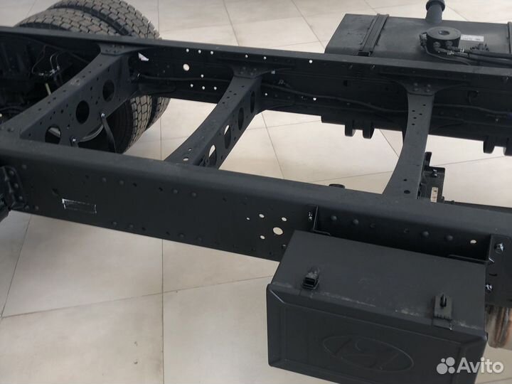 Hyundai Mighty EX9, 2022