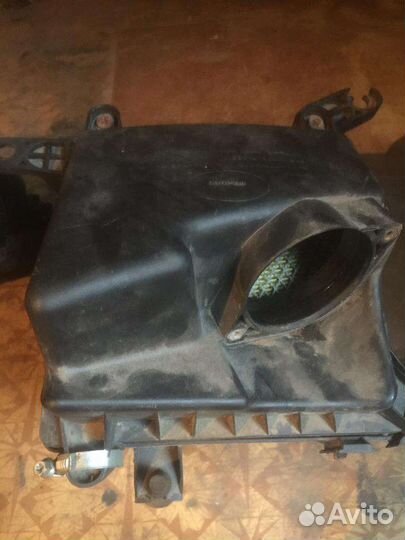 Корпус поздушного фильтра гранта, приора, калина