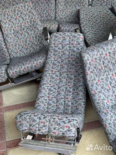 Сиденья от автобуса setra