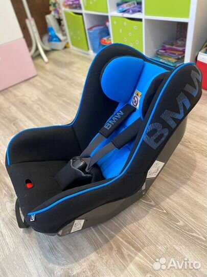 Автомобильное кресло BMW junior seat 1