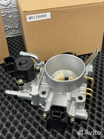 Дроссель оригинал Mitsubishi MN128888