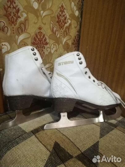 Коньки фигурные atemi