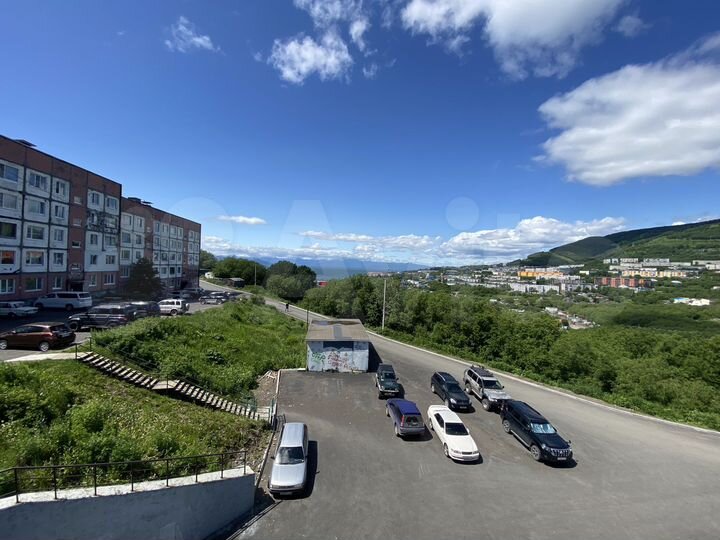 3-к. квартира, 70 м², 4/5 эт.