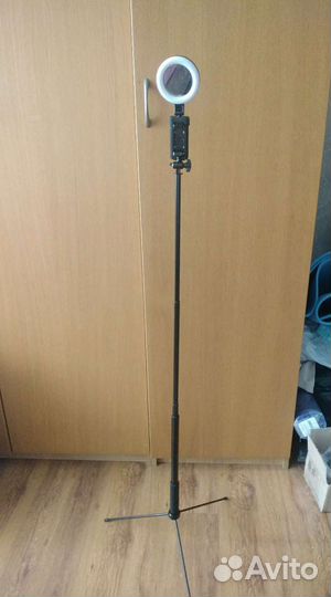 Монопод трипод + кольцевая вспышка