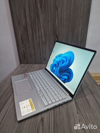 Производительный ультрабук asus