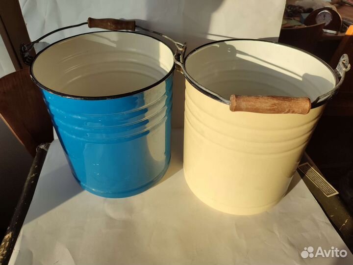 Эмалированное ведро