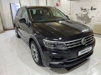 Volkswagen Tiguan 2.0 AMT, 2019, 99 000 км, с пробегом, цена 3 300 000 руб.