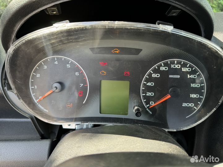 Приборная панель LADA Granta