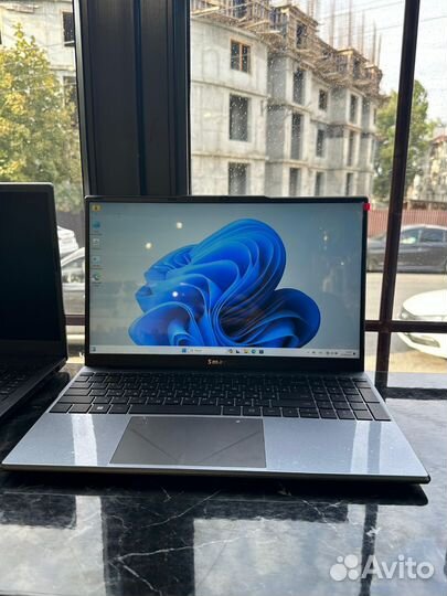 Ноутбук smartx