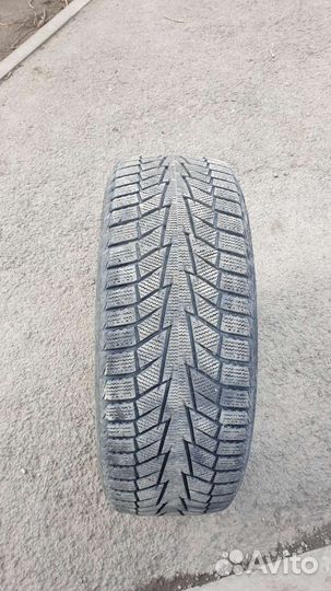 Hankook Winter I'Cept iZ 2 W616 205/55 R16 94T