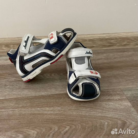 Сандалии детские