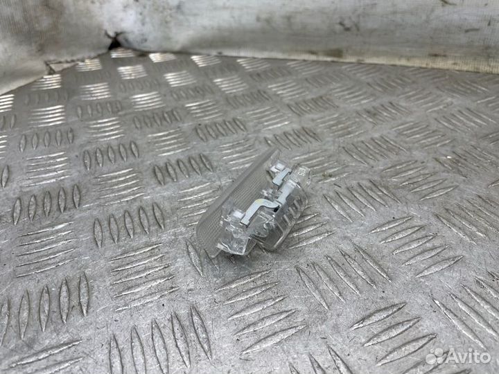 Плафон передний левый Toyota Camry V40 2azfe