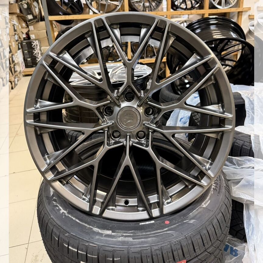 Литые диски HRE P200 8×R18 5×114.3