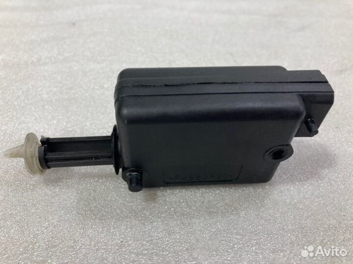 Активатор замка багажника Renault Logan седан K7MA