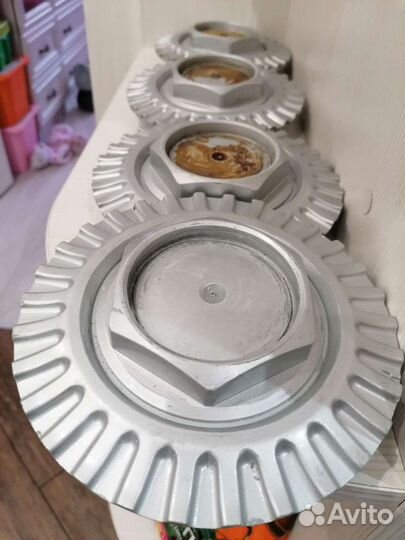 Колпак ступицы BMW