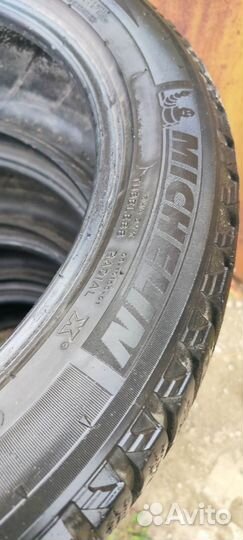 Michelin X-Ice 215/50 R17
