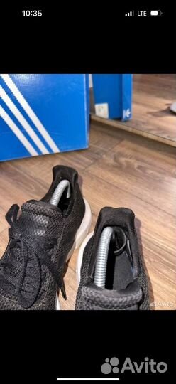 Кроссовки adidas оригинальные