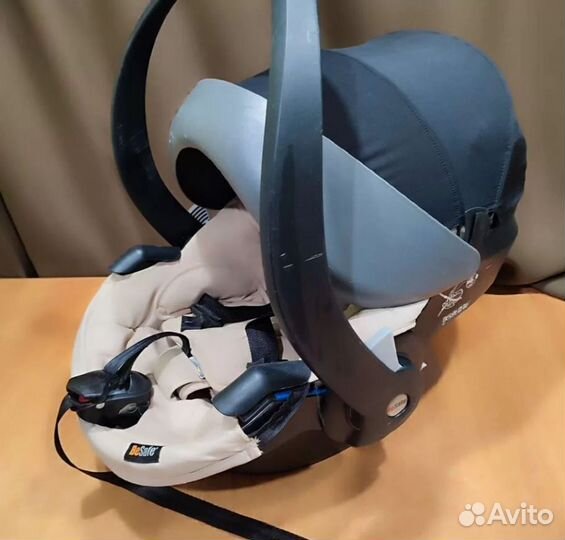 Автолюлька 0+ BeSafe iZi Go