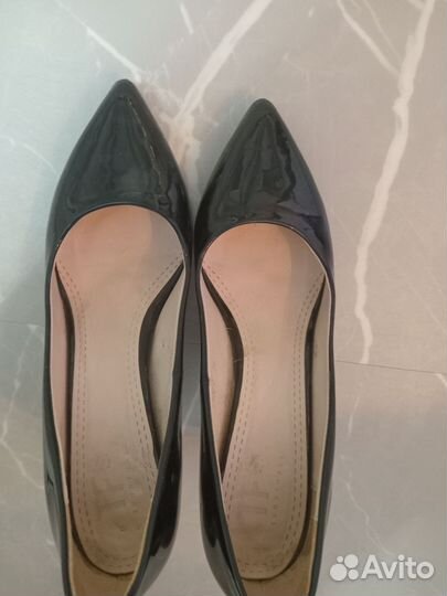 Туфли лаковые 39 размер