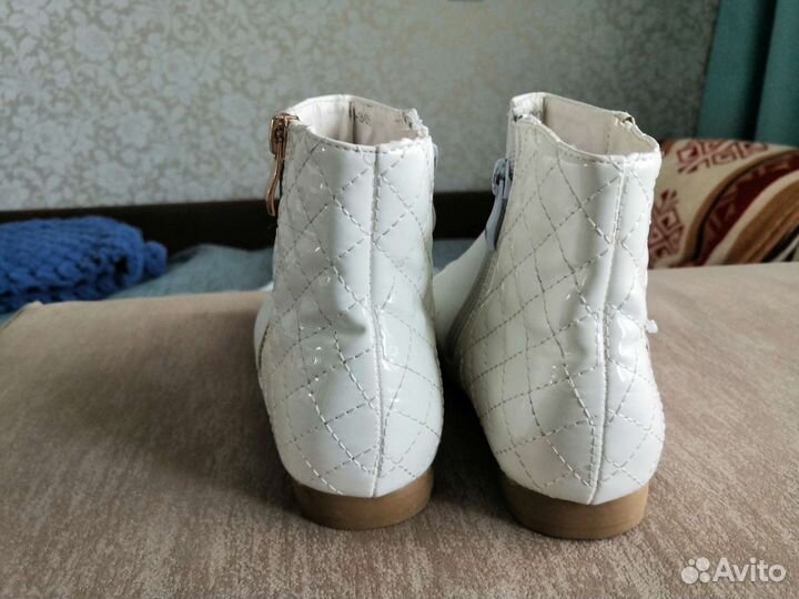 Ботинки новые р 34