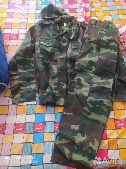 Костюм камуфляжный с банданой новый р-р 36-38