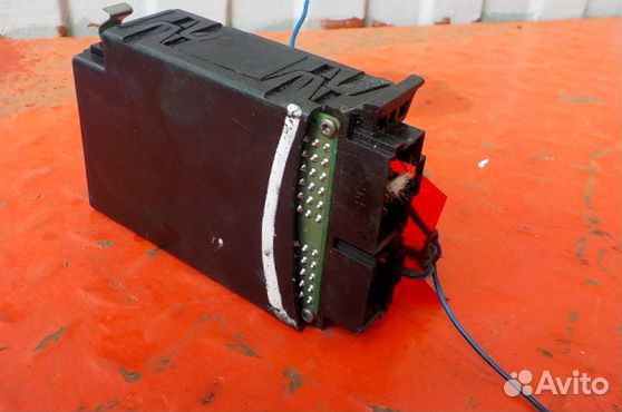 Блок управления зажиганием Mercedes-Benz