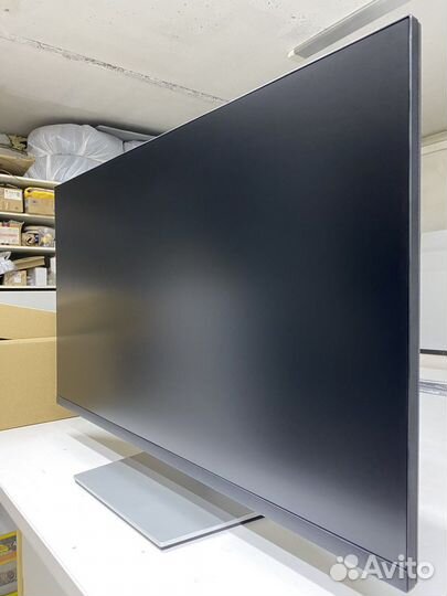 Монитор Dell 3221D