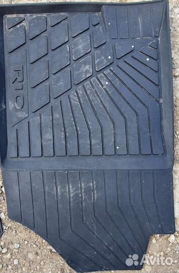 Резиновые коврики Kia Rio 4