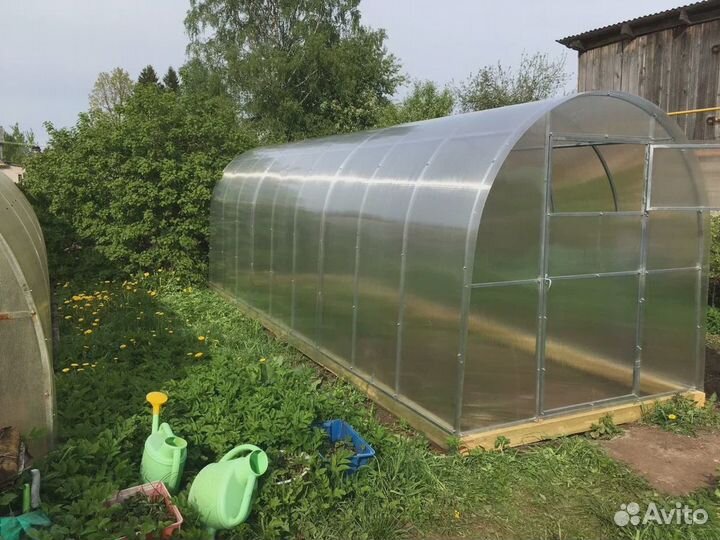 Теплицы из поликарбоната оцинкованные