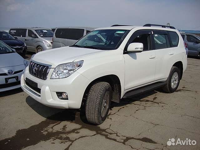 Накладка на бампер Toyota Land Cruiser 150