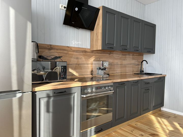 Дом 160 м² на участке 13 сот.