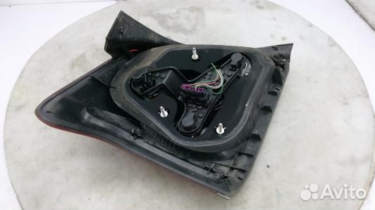 Фонарь задний правый toyota avensis T25 (83X31MY01